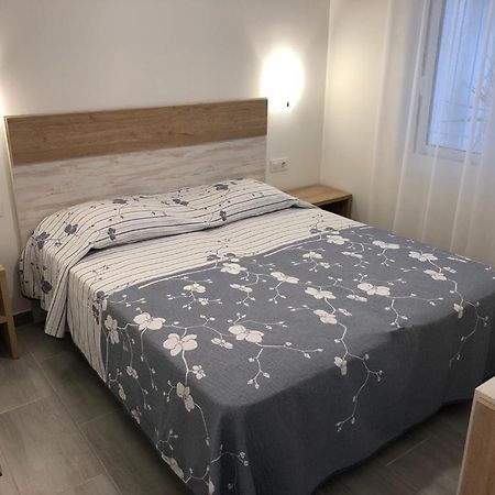 Apartament Veuras El Mar - Belleza 2 Roses Eksteriør billede